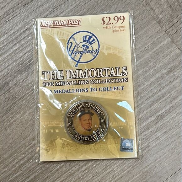 Whitey Ford #16 Immortals 2005 Medallion Collection New York Post Yankees Coin - Picture 1 of 6